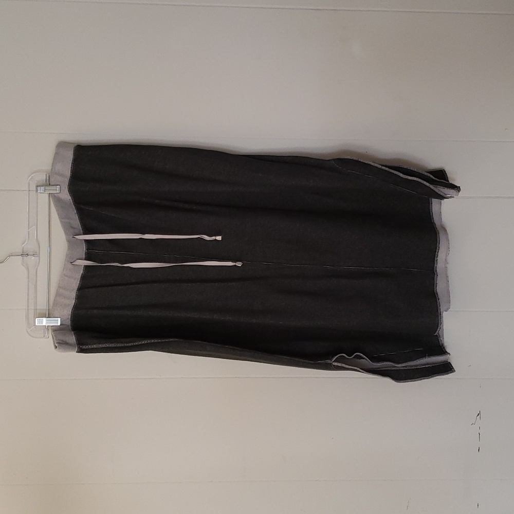 Ladies Avenue Long Skirt Plus Size 24